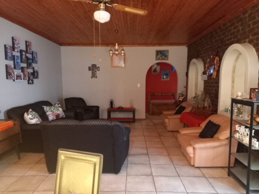 2 Bedroom Property for Sale in Parys Free State